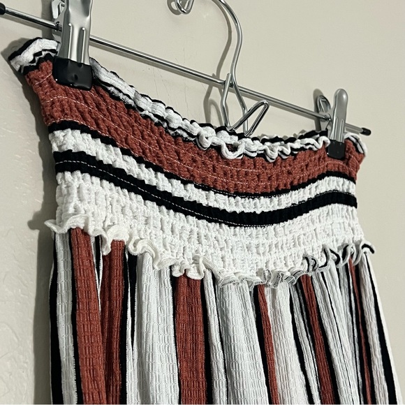 Love Tree Beach Pants 🏝️ - Picture 4 of 6